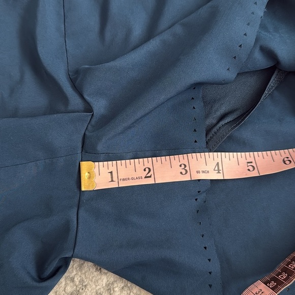 Athleta Laser Cut Shorts - Picture 11 of 11